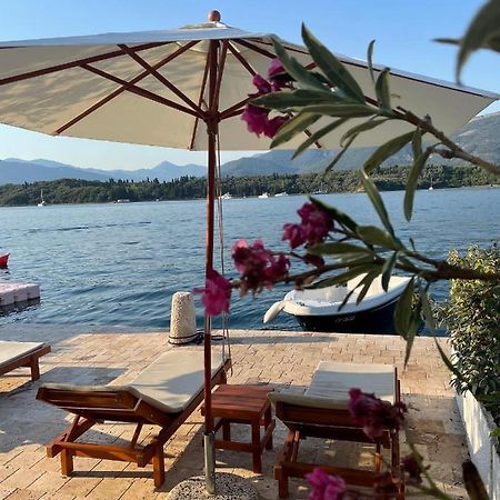 Apartments Maestral Tivat Exterior photo