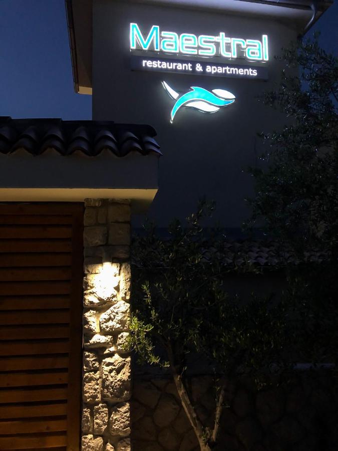 Apartments Maestral Tivat Exterior photo
